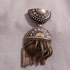 17 jewel Swiss made enamel chain tassel pin brooch analog watch